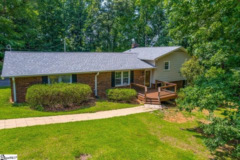 307 Birchwood Street sold home in Forest Park, Easley, SC