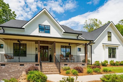 215 Oak View Drive sold home in Riverstead, Marietta, SC