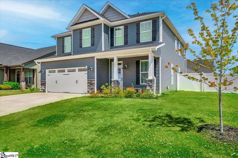 246 Foxbank Circle