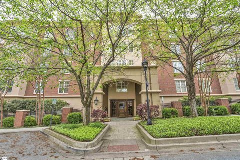 400 N Main Street Unit 203 sold condo in 400 North Main, Greenville, SC