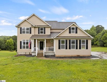 2 Paris Road sold home in Waters Edge, Taylors, SC