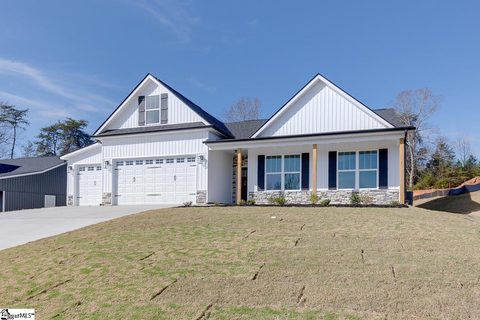 36 Marion Meadow Lane sold home in Marion Meadow, Travelers Rest, SC