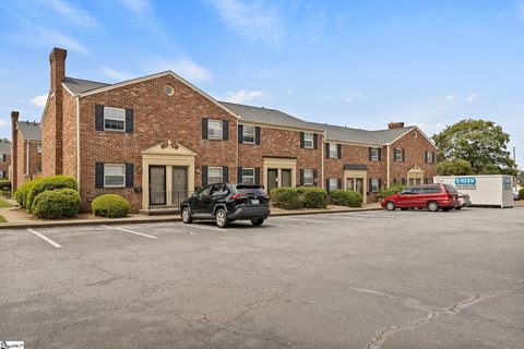 2530 E North Street Unit 6-C
