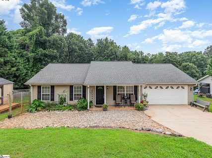 146 Fernwood Drive sold home in Tyger Woods, Greer, SC