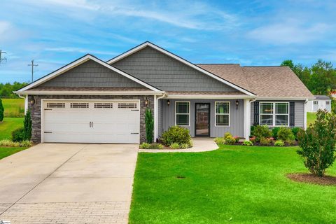 59 Macle Court sold home in Hawk Crest, Travelers Rest, SC