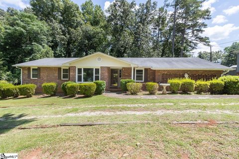108 Nottingham Way sold home in Sherwood Forest, Anderson, SC