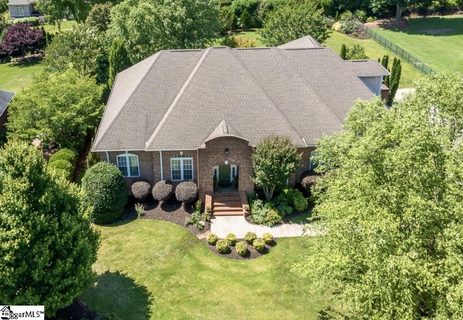 104 Barfield Drive