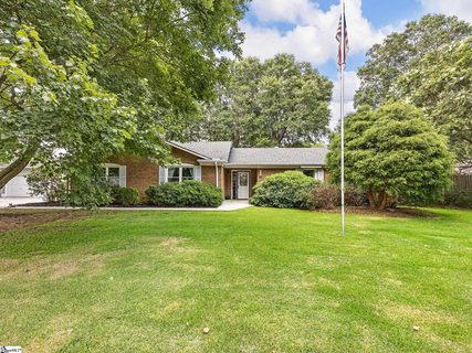 281 Old John Dodd Road sold home in River Forest, Boiling Springs, SC