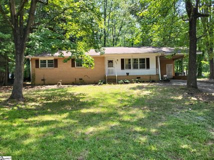 203 Bent Creek Drive sold home in King Acres, Greer, SC