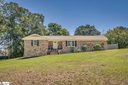 302 Blakely Avenue sold home in Laurens, SC