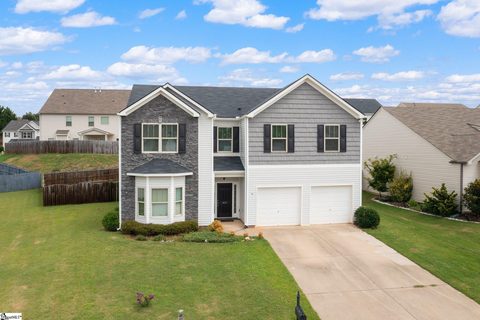 458 Wolfbend Road