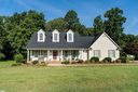 311 Shallowford Drive sold home in Boiling Springs, SC