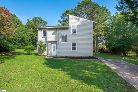 210 Larchwood Drive