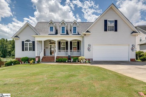 710 Austin Woods Court sold home in Chestnut Hill Plantation, Greer, SC