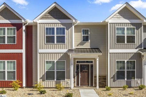 125 Creekland Way sold townhome in Creekland, Taylors, SC