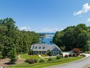 201 E Wynward Pointe Drive sold home in Salem, SC
