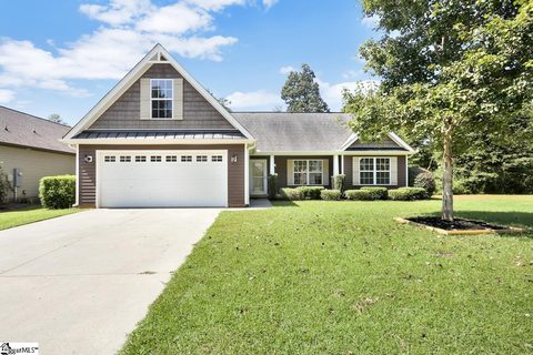 216 Finley Hill Court sold home in Enoree Point, Simpsonville, SC