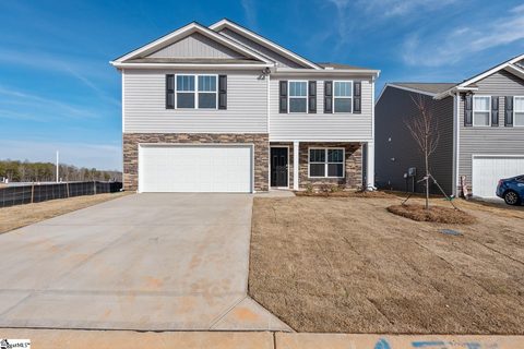 1560 Martingale Way