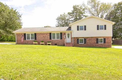 102 Forest Park Drive sold home in Forest Park, Easley, SC