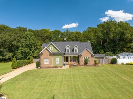 335 Parker Slatton Road sold home in Edgewater Acres, Simpsonville, SC
