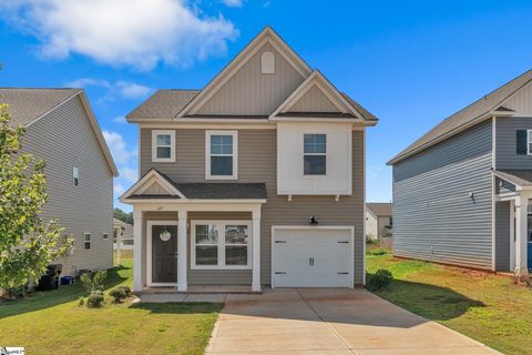 127 Weaver Way