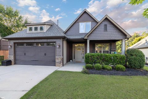 511 Fulton Court sold home in Waterstone Cottages, Greenville, SC