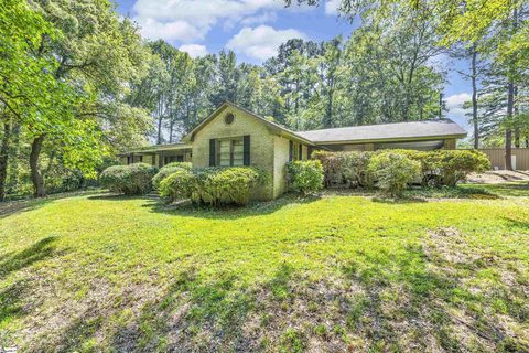 1307 NE Main Street sold home in Dalewood Heights, Simpsonville, SC