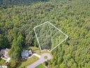 801 Three Wood Lane sold home in Woodruff, SC
