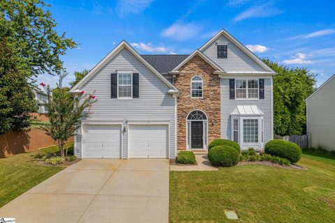 5 Breckenridge Court