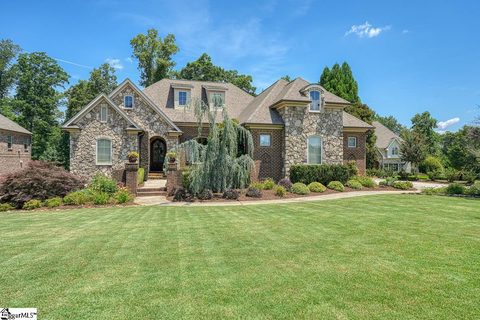 325 Tuxedo Lane sold home in Tuxedo Park, Greer, SC