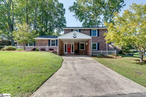 202 Sycamore Drive sold home in Glendale, Mauldin, SC