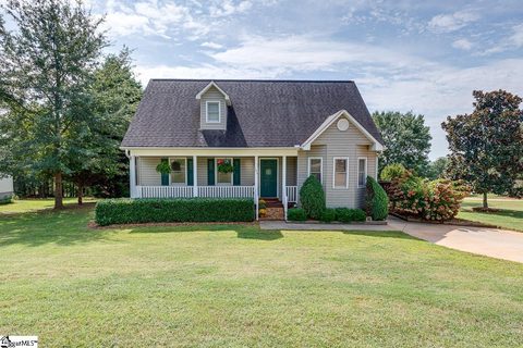 100 Hallmark Lane sold home in Hallmark, Easley, SC