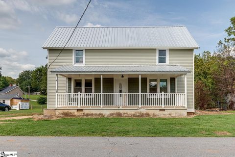 32 Lyman Street