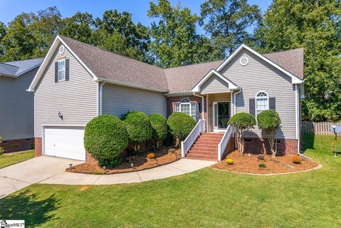 4 Bittercrest Court
