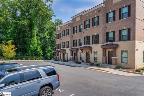 1503 E North Street Unit 2101 sold condo in Overbrook Village, Greenville, SC