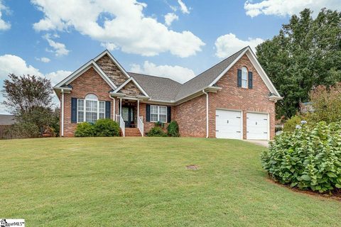 111 W Spindletree Way sold home in Thornhill, Greer, SC