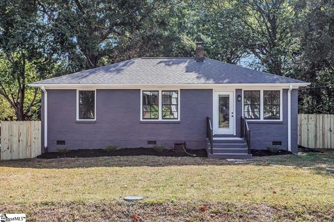 18 Simmons Avenue sold home in E Lynne, Greenville, SC