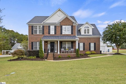 112 Hartwick Lane
