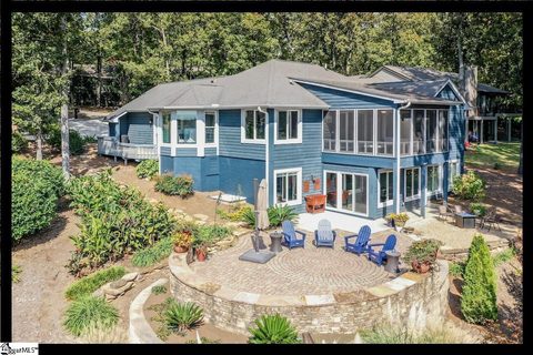 9 Spy Glass Lane