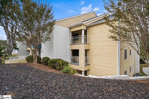 104 Northlake Drive