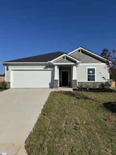 213 Roderick Lane