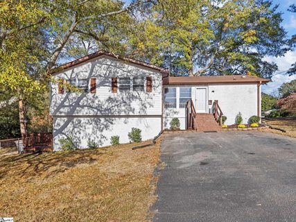 Previously sold for $286,000