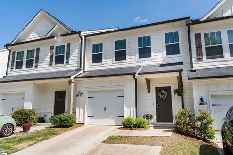 15 Grey Oak Trail sold home in Branchwood, Greer, SC