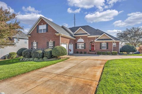 300 Glencrest Court sold home in Richglen, Greer, SC