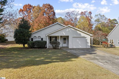 422 Maplewood Circle