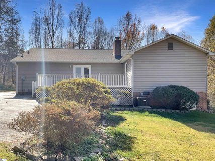 50 Dogwood Drive sold home in Ebenezer Heights, Travelers Rest, SC