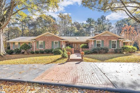 8 Wellesley Way