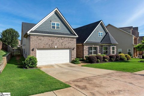 105 Fort Drive