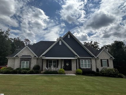 207 Willow Wind Court sold home in Willow Ridge, Easley, SC