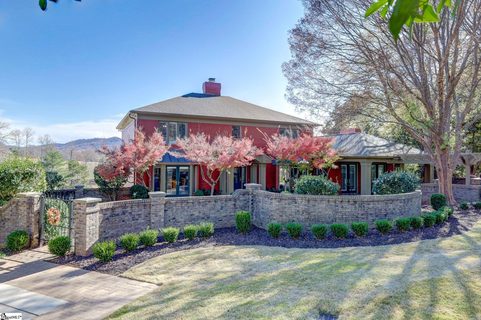 Previously sold for $1,359,900